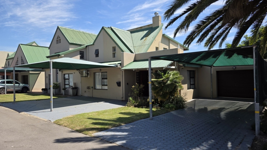 3 Bedroom Property for Sale in Twee Kuilen Western Cape